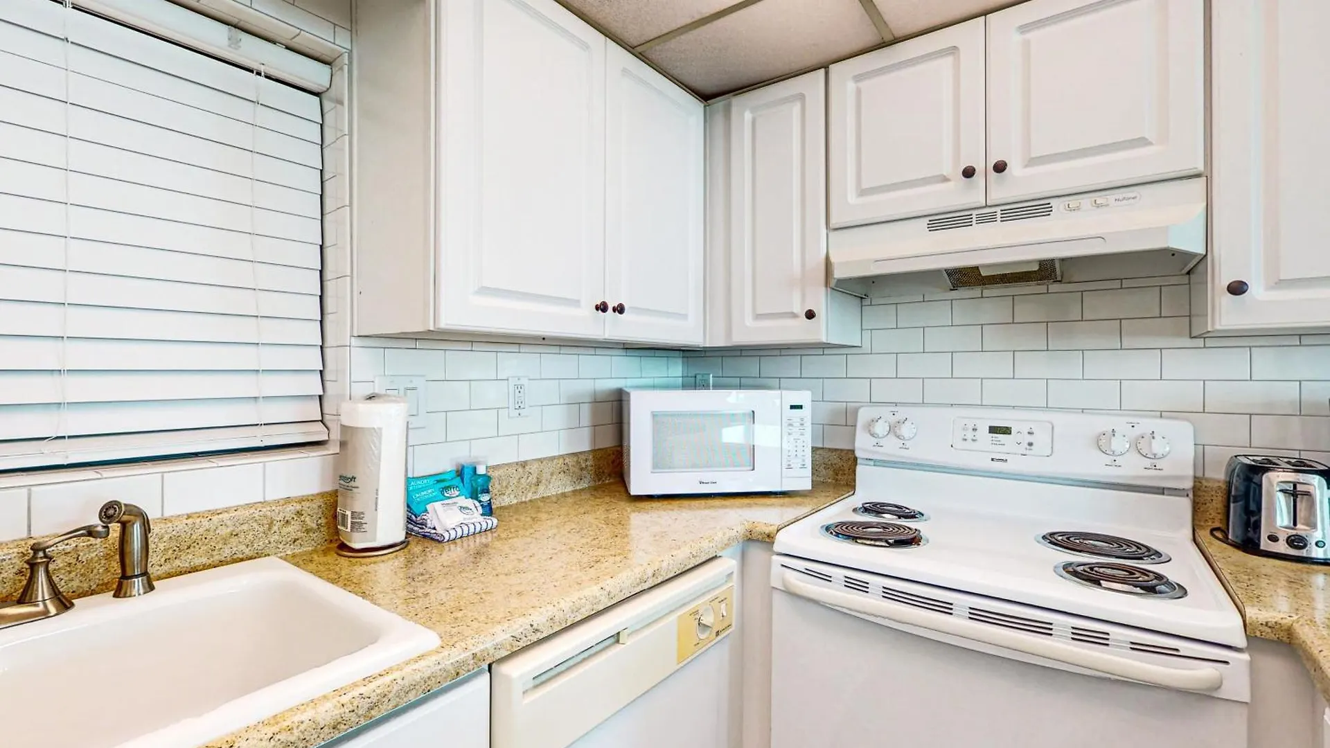Sunbird 707W Apartment Panama City Beach
